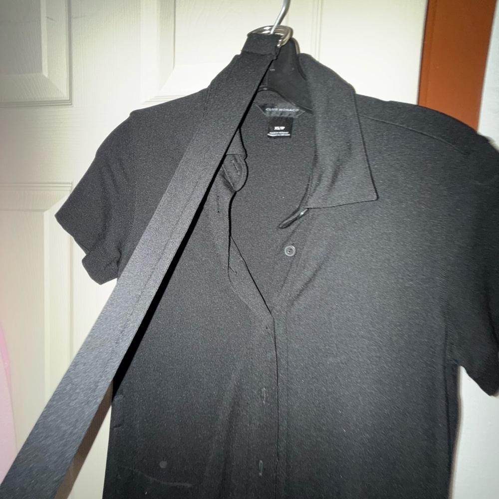 Black Short Sleeve Button-Up Shirt